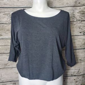 J. Tompson Gray Top Size XL